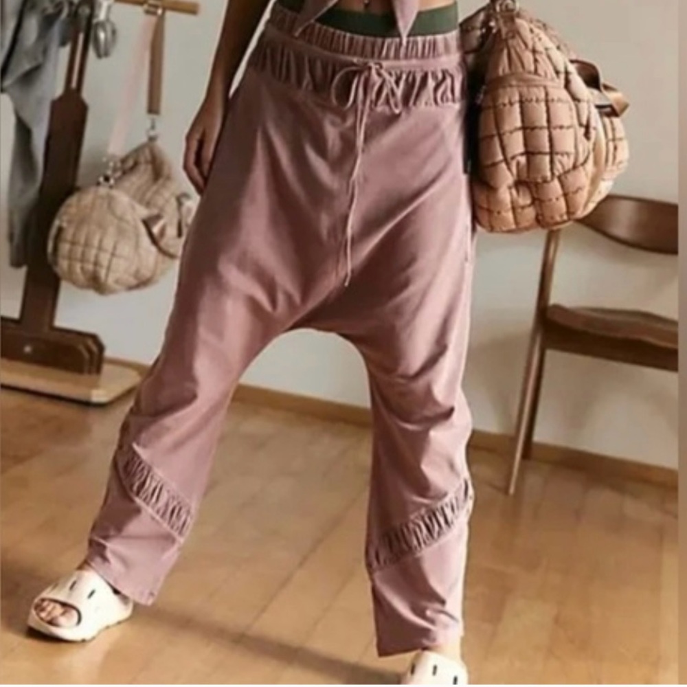 NWOT - Free People Swish Vanilla Fig Harem Pants